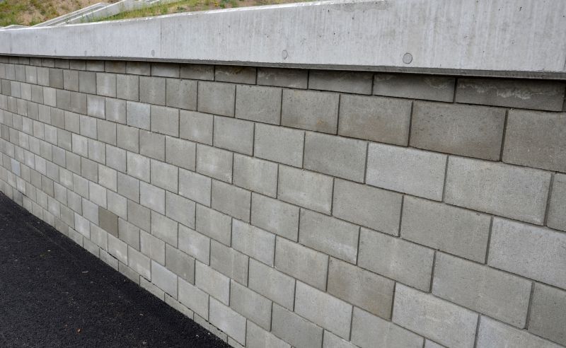 Retaining Wall Repair in Orlando, FL